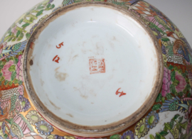 Grote Chinees porseleinen kom Famile Rose