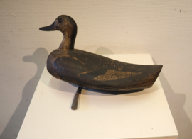 Oude houten lokeend