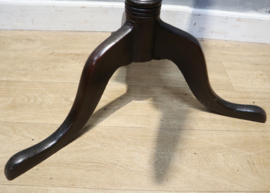 Antieke Engelse tilttoptafel, 18e eeuw
