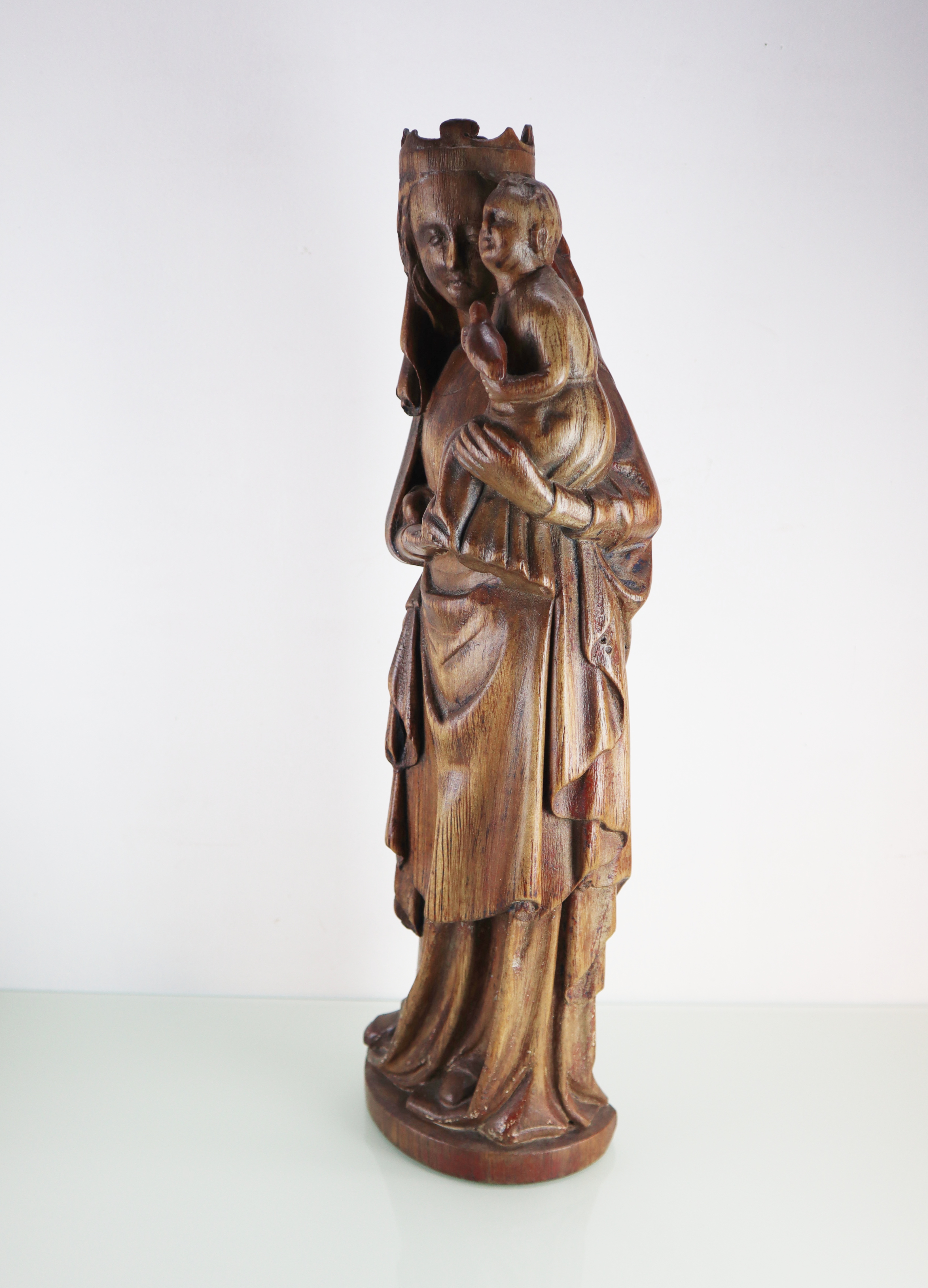 Antiek houten Mariabeeld