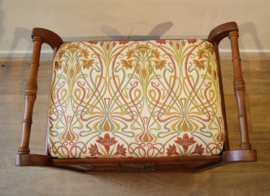 Jugendstil pianokrukje met lectuurbakje