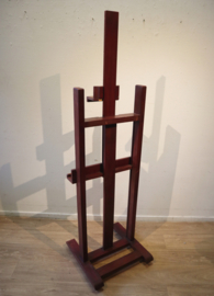 Oude houten schildersezel