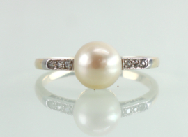 Antieke Art  Deco gouden ring met parel en diamant