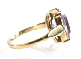 Vintage gouden ring met violette spinel, jaren ‘30/’40.