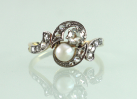 Antieke Art Deco Toi et Moi gouden ring diamanten en parel