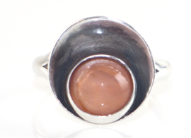 Zilveren ring met rozenkwarts, Niels Erik From, ca. 1970