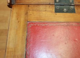 Antiek damesbureau