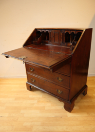 Antieke Engelse secretaire