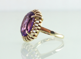 Vintage gouden ring grote amethist