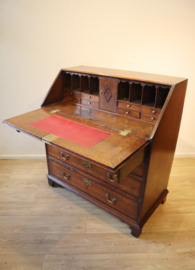 Antieke Engelse secretaire, 18e eeuw