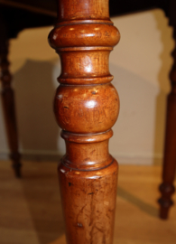 Antieke Hollandse tafel 19e eeuw