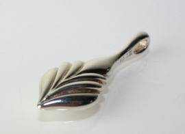 Stijlvolle zilveren design hanger