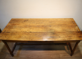 Antieke Franse tafel