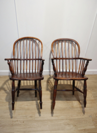 Set antieke Windsor armstoelen