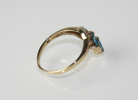 Gouden ring met aquamarijn en diamant