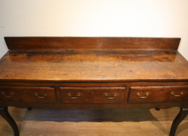 Antieke Engelse dresser / sidetable, 18e eeuw