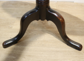 Antieke Engelse bijzettafel