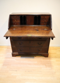 Antieke Engelse secretaire