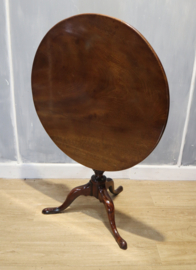 Antieke Engelse tilttoptafel, 18e eeuw