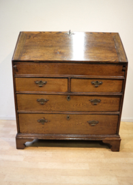 Antieke Engelse secretaire, 18e eeuw