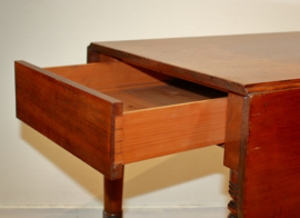 Antieke Pembroketafel