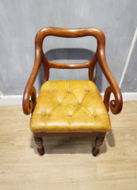 Antieke Biedermeier bureaustoel