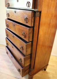 Antieke Hollandse chiffonière