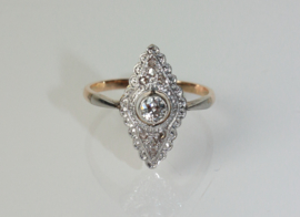 Art Deco goud met platina ring  met oudslijpsel diamant