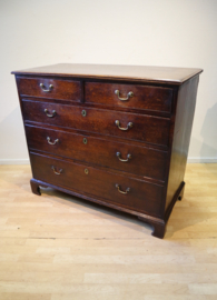 Antieke Engelse commode 18e eeuw