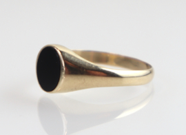 Vintage gouden ring, zegelring, met onyx