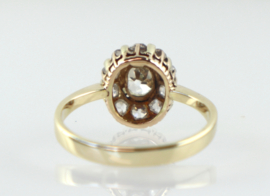 Antieke gouden ring met old mine geslepen diamanten