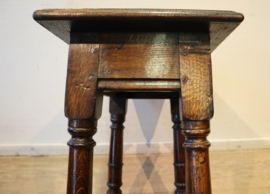 Antiek Engels krukje, jointstool