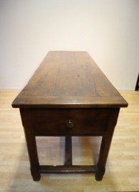 Antieke Franse kloostertafel