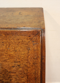 Antieke Engelse secretaire