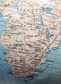 Vintage globe SVH