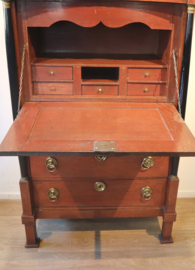 Antieke Hollandse secretaire à abbatant