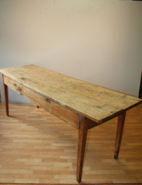 Antieke Franse tafel
