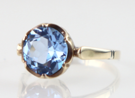 Vintage 14 karaat gouden ring met blauwe spinel