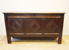 Antieke Engelse kist ca 1700