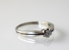 Vintage witgouden ring met diamant