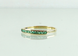 Gouden ring rijring 18 karaat met smaragd