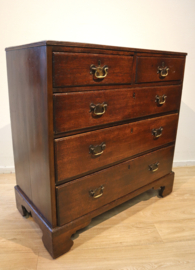 Antieke Engelse commode 18e eeuw