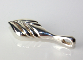 Stijlvolle zilveren design hanger