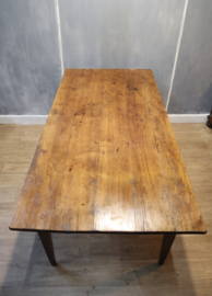 Antieke Franse tafel