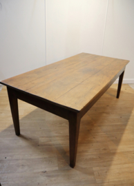 Antieke Franse tafel