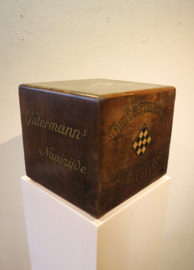 Gütermann's naaikastje