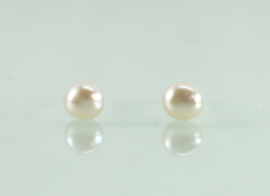 Oorknoppen 18k goud bouton parel 4,5 mm