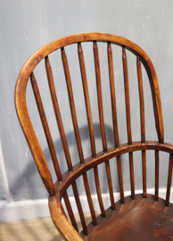 Antieke Engelse Windsor armstoel