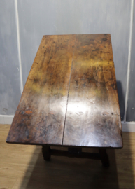 Antieke Spaanse tafel