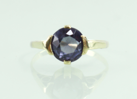 Art Deco gouden ring kleur veranderende saffier